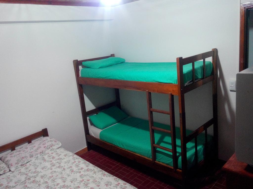 بويرتو إجوازو Iguazu Rey Hostel الغرفة الصورة