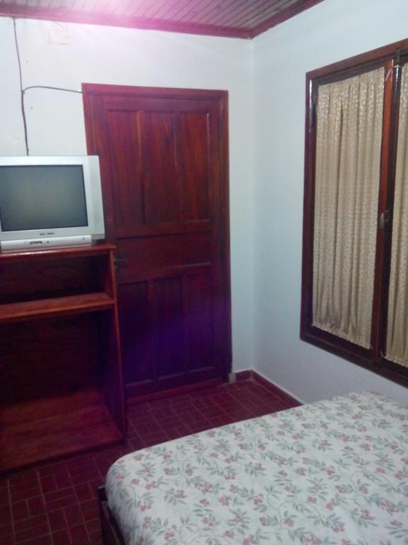 بويرتو إجوازو Iguazu Rey Hostel المظهر الخارجي الصورة