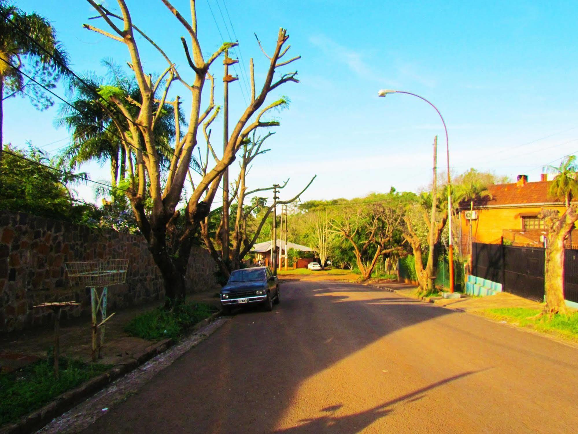 بويرتو إجوازو Iguazu Rey Hostel المظهر الخارجي الصورة