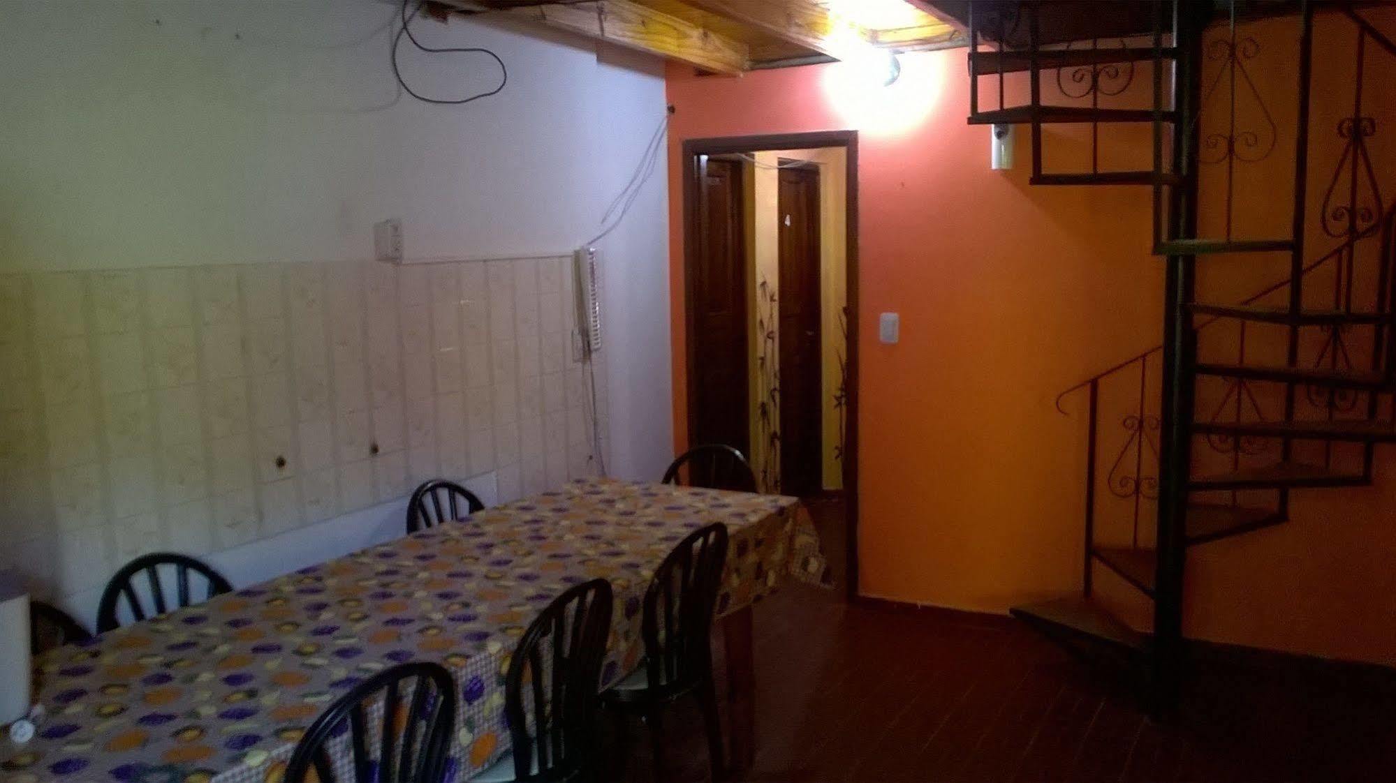بويرتو إجوازو Iguazu Rey Hostel المظهر الخارجي الصورة